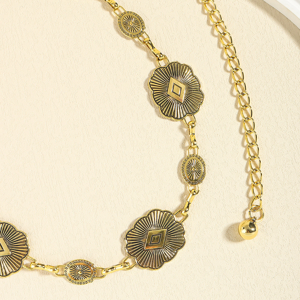 Vintage Ethnic Style Metal Waist Chain Do Old Craft Carved Body Chain Elegant Temperament Ladies Accessories